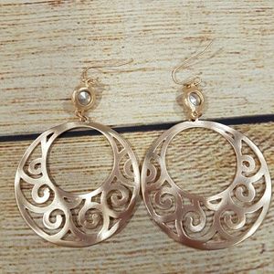 Crave Jewelry - 💎BOGO NWT Rose Gold Tone Disk Dangle Earrings Crave Jewelry - 💎BOGO NWT Rose Gold Tone Disk Dangle Earrings